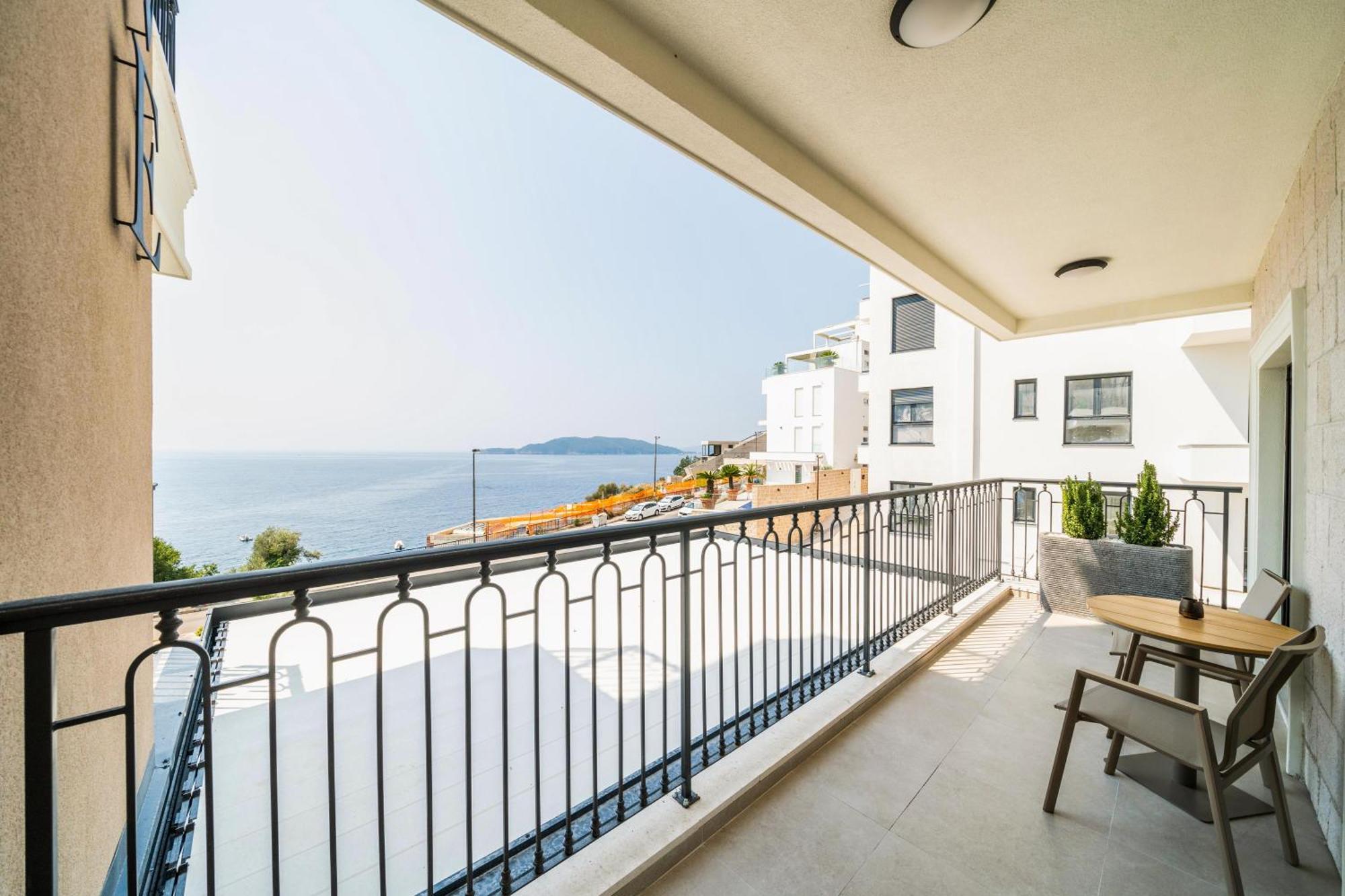 Exclusive Hotel Budva Exteriér fotografie